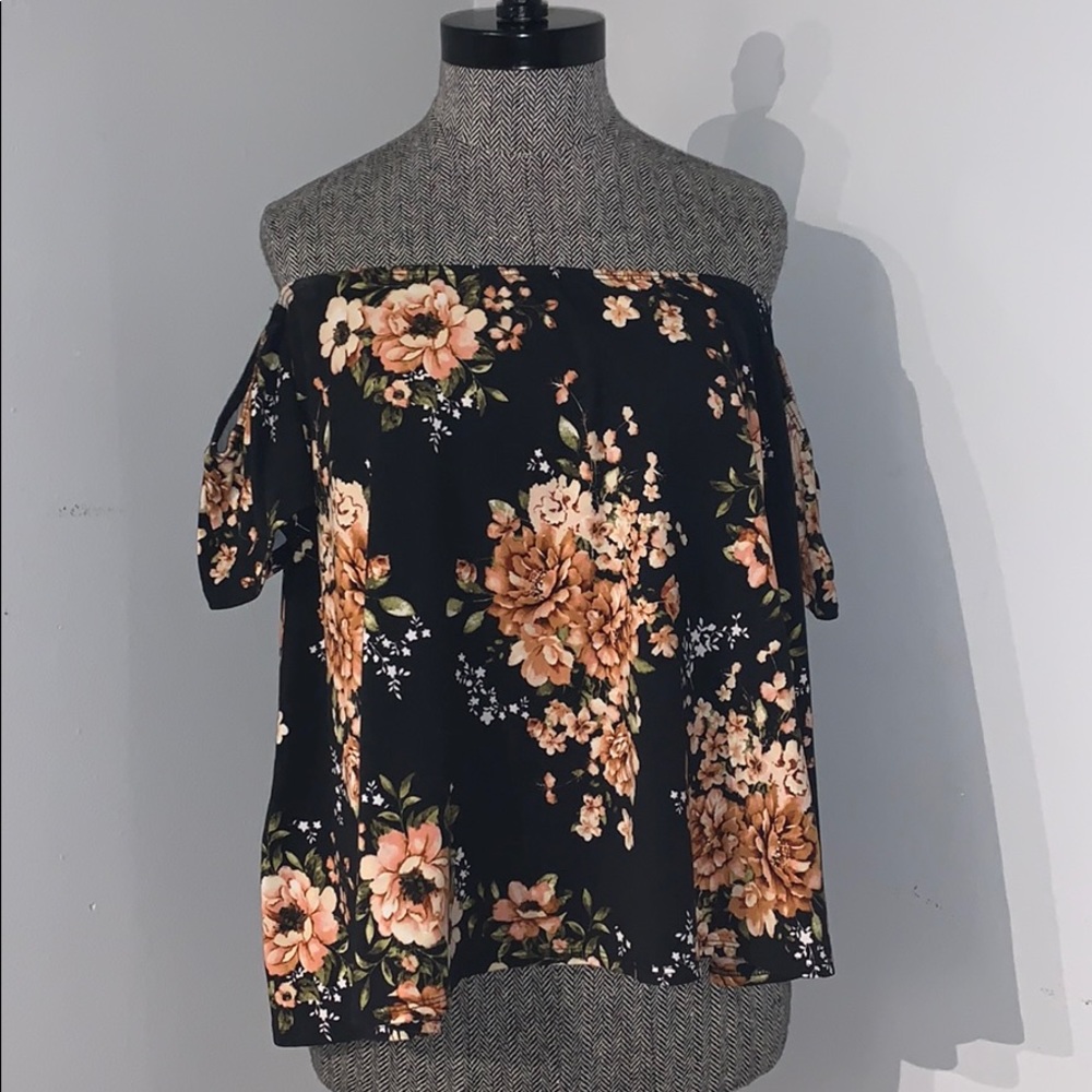 Off-shoulder high low floral top